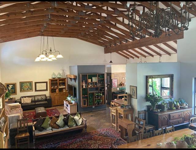 7 BEDROOM FREEHOLD FOR SALE IN CASHAN